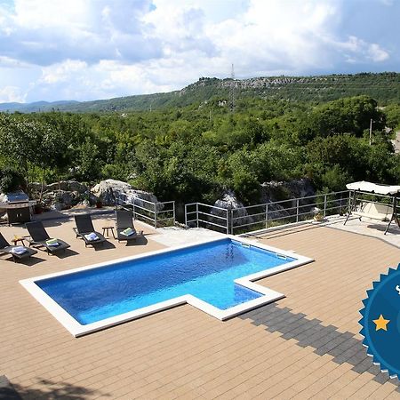 Вилла House Ante Grabovac  Экстерьер фото
