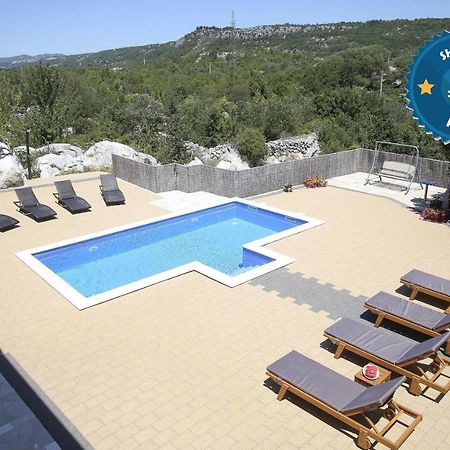Вилла House Ante Grabovac  Экстерьер фото